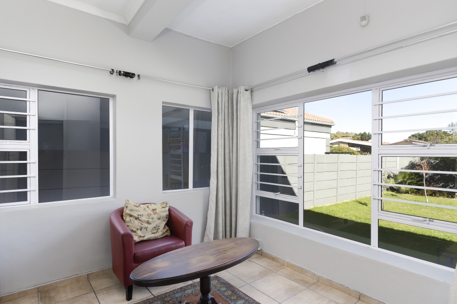 5 Bedroom Property for Sale in Strand North Western Cape